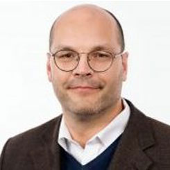 Gabor Erfert, Dipl.-Kfm. | Steuerberater | Wirtschaftsprüfer | zertifizierter Berater für die Immobilienbesteuerung und Immobilienverwaltung (IFU/ ISM gGmbH)